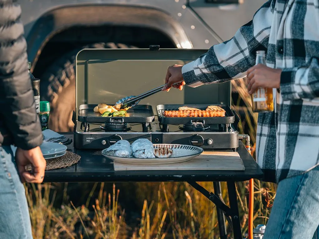 2 COOK 3 PRO DELUXE/ PORTABLE 3 PIECE/ GAS BARBEQUE/ CAMP COOKER