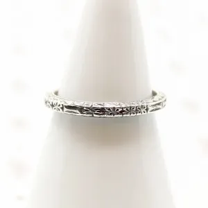 Crisp Deco Detailed Silver Band by 720