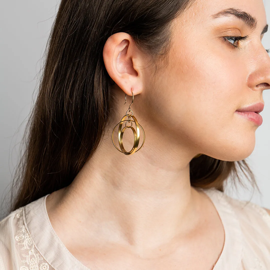 GLODEN ASTROLABE EARRINGS